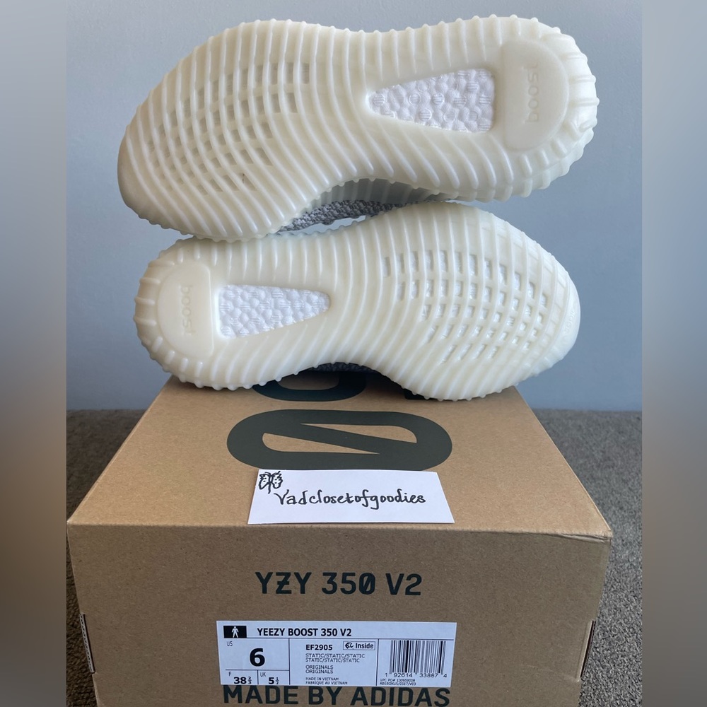 Yeezy 350 “Static” - Picture 5 of 17